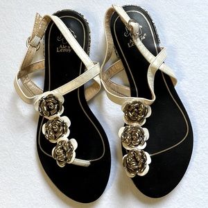 NWT Alexis Leroy Sandals